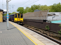 Class 313 (313 035) at Finsbury Park