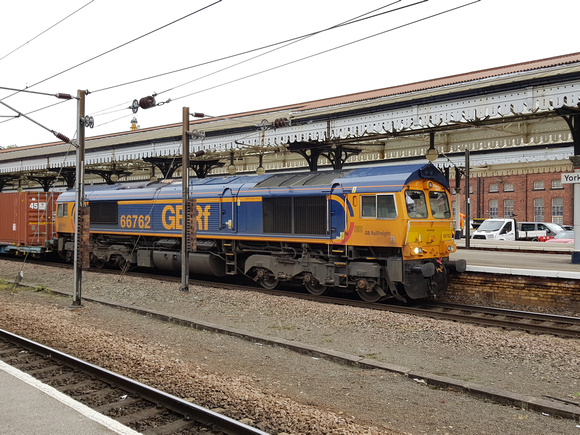 Class 66 (66 762) - York