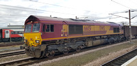 Class 66 (66 151) - Doncaster