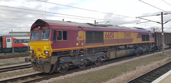 Class 66 (66 151) - Doncaster