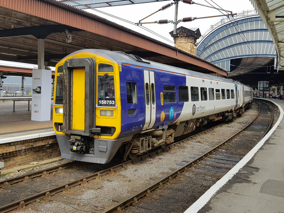 Class 158 (158 753) - York