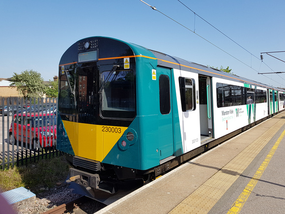 Class 320 (320 003) - Bedford