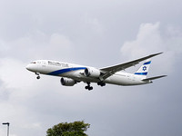 Israel Arilines 787-9 4X-EDB at Heathrow